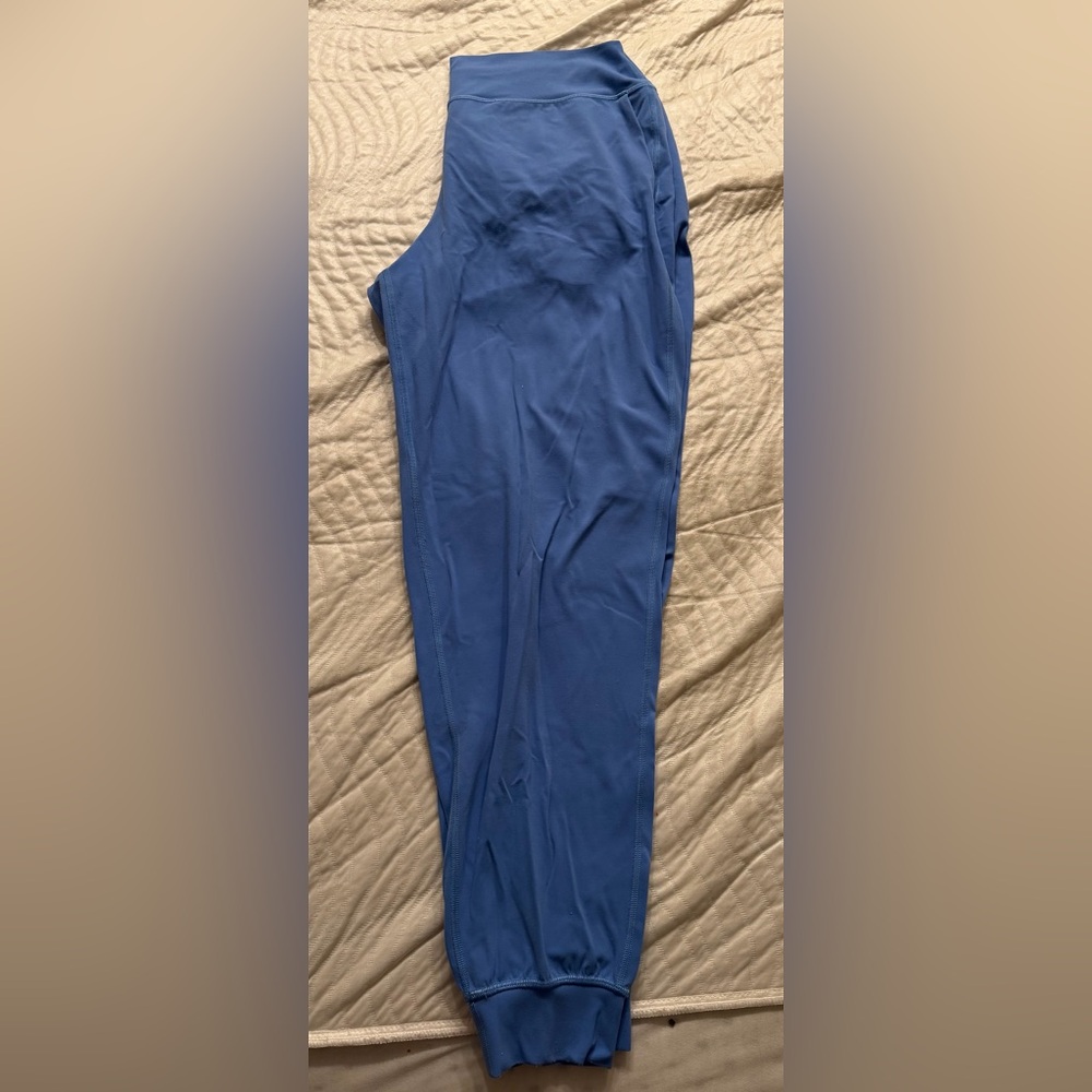 Lululemon Cornflower Blue Relaxed Align joggers size 10 - Picture 6 of 6